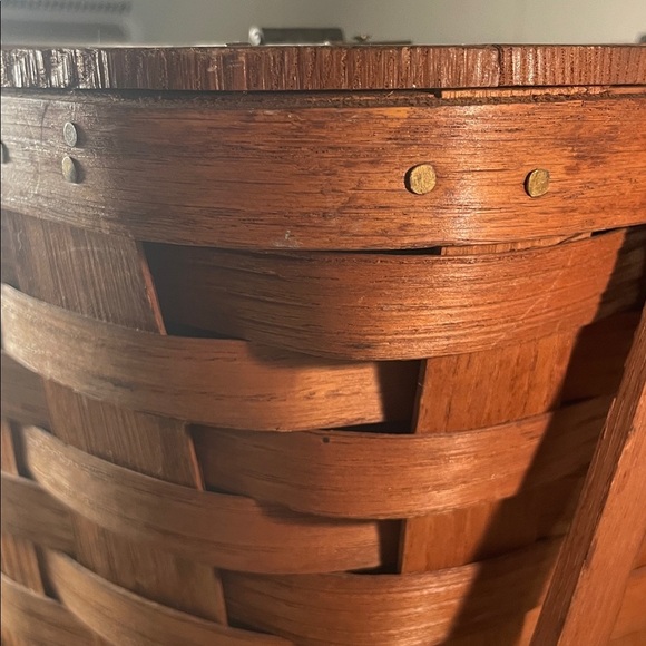 Basketville Putney Vermont Vintage Rustic Tan Woven Storage Picnic Basket - Picture 16 of 16